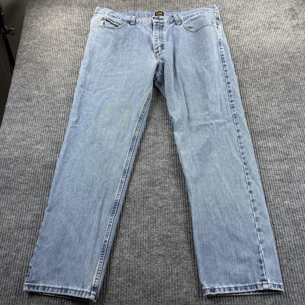 Lee Regular Fit Jeans Mens 38x29 Light Wash Blue Straight Leg Denim (Tag 38/30)
